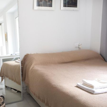 セビリアAtico Con Balcon En Pleno Centroアパートメント エクステリア 写真